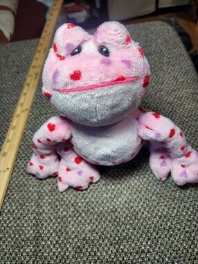 Ganz Webkinz Love Frog (HM144) plush stuffed animal No Code